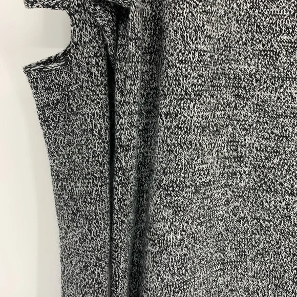 Neiman Marcus Gray Sweater Dress Large - Picture 6 of 9